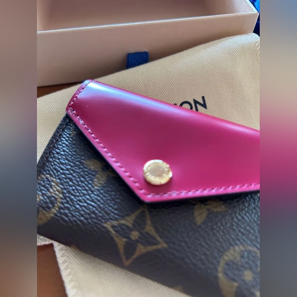 Louis Vuitton Portefeuille Zoe Fuchsia and Brown Trifold Wallet - Picture 2 of 6